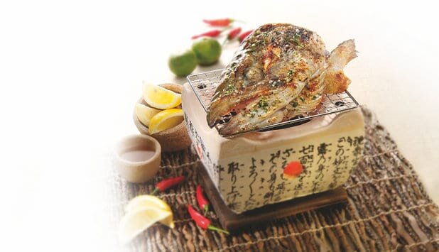 蒜茸酱盐烧三文鱼头